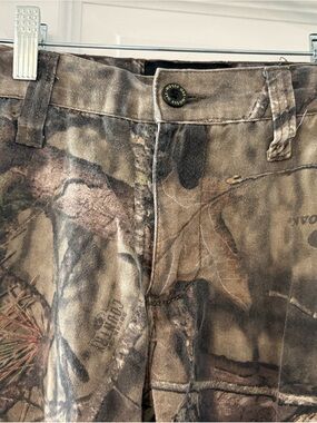 Mossy Oak Men's Relaxed Camo Jeans - Brown/Green Realtree Pattern